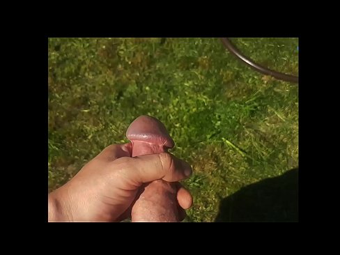 ❤️ Hot hottie gets kanyang pink puki fucked at cums sa isang pumulandit sa isang summer garden ️ Porno sa tl.8kpornvids.ru ﹏